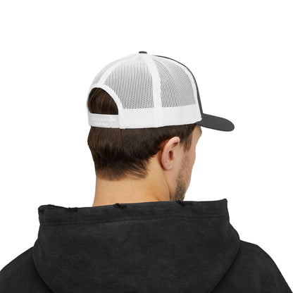 The Offshore Classic Snapback Trucker Cap 2.0